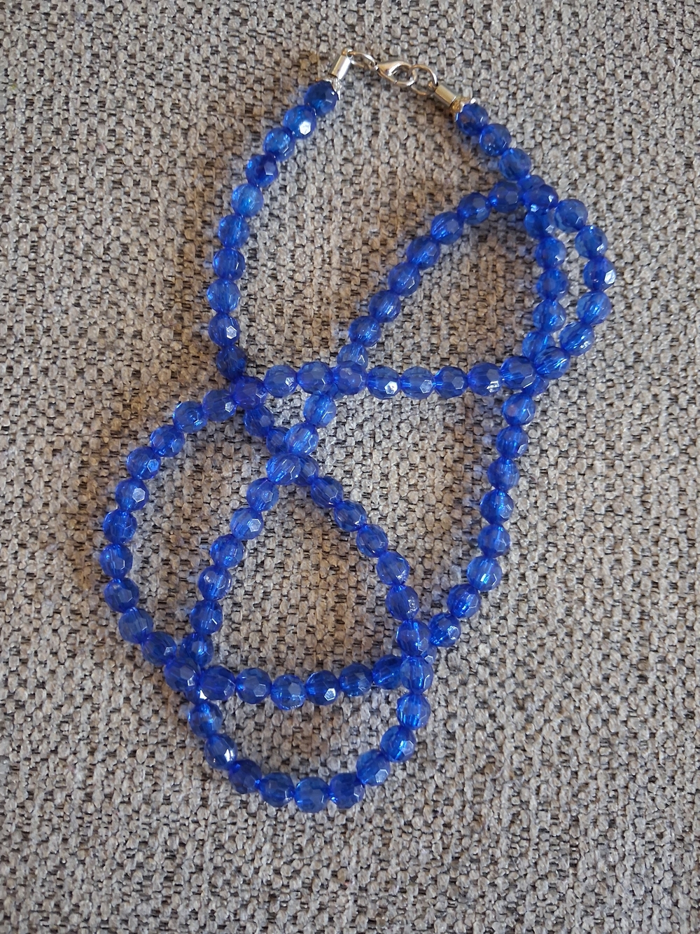 Vintage Blue Bead Necklace - Women Jewelry - Picture 9 of 10